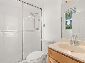 5095 NW 57th Way, Coral Springs FL 33067
