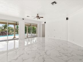 5095 NW 57th Way, Coral Springs FL 33067