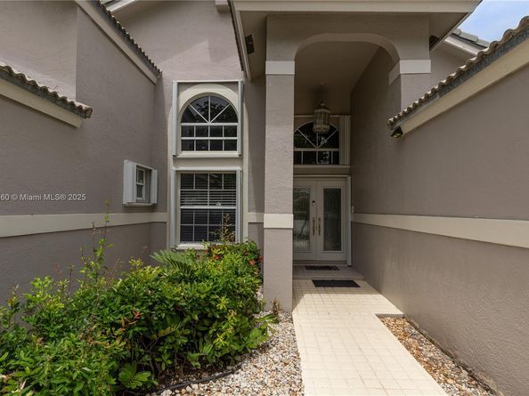 1750 NW 127th Way, Coral Springs FL 33071