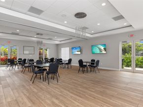 1750 NW 127th Way, Coral Springs FL 33071