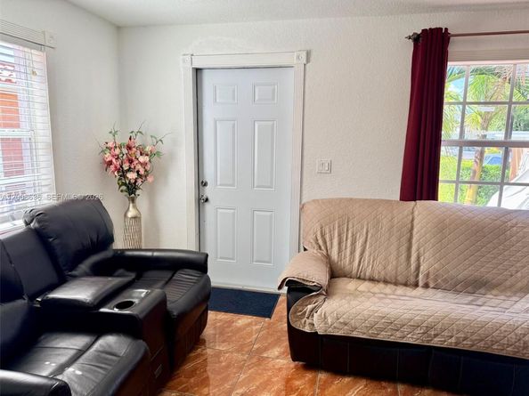 Undisclosed Address #A12008636, Hialeah FL 33010