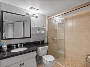 3600 Mystic Pointe Dr 309, Aventura FL 33180