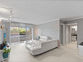 3600 Mystic Pointe Dr 309, Aventura FL 33180