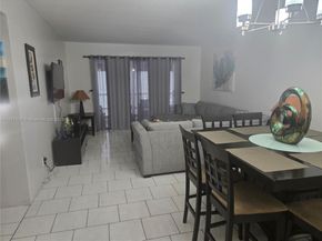 1001 Hillcrest Ct 302, Hollywood FL 33021