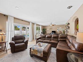 1925 N 39th Ave, Hollywood FL 33021