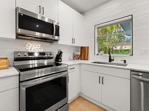 411 Malaga Ave, Coral Gables FL 33134