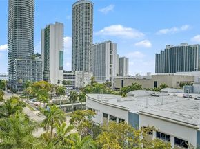 275 NE 18th St 703, Miami FL 33132