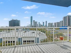 275 NE 18th St 703, Miami FL 33132