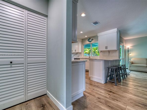 635 NE 15th Pl, Boynton Beach FL 33435