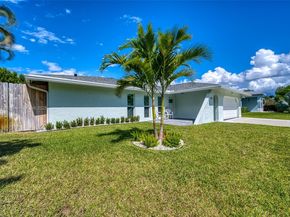635 NE 15th Pl, Boynton Beach FL 33435
