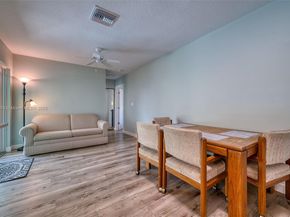 635 NE 15th Pl, Boynton Beach FL 33435