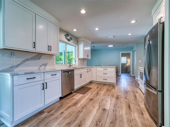 635 NE 15th Pl, Boynton Beach FL 33435