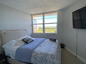 1100 Saint Charles Pl PH15, Pembroke Pines FL 33026