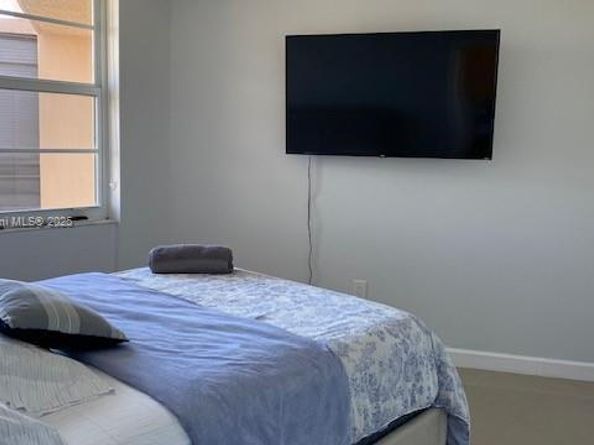 1100 Saint Charles Pl PH15, Pembroke Pines FL 33026