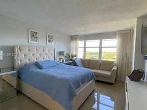 1100 Saint Charles Pl PH15, Pembroke Pines FL 33026