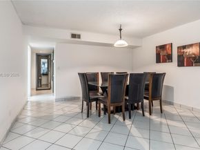 141 SW 96th Ter 204, Plantation FL 33324