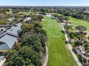 141 SW 96th Ter 204, Plantation FL 33324