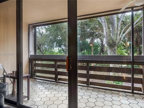 141 SW 96th Ter 204, Plantation FL 33324