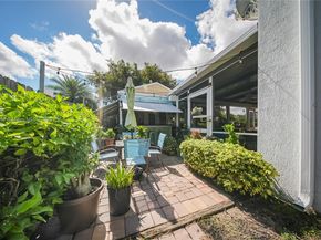 3076 SE 4th Ct, Homestead FL 33033