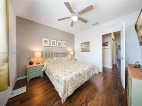 3076 SE 4th Ct, Homestead FL 33033