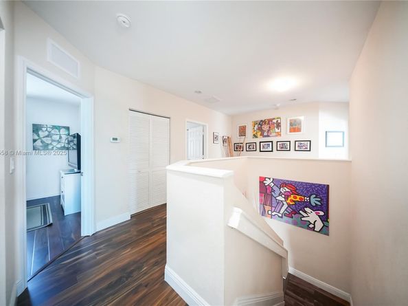 3076 SE 4th Ct, Homestead FL 33033