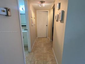 800 Parkview Dr 104, Hallandale Beach FL 33009