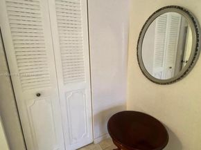 800 Parkview Dr 104, Hallandale Beach FL 33009