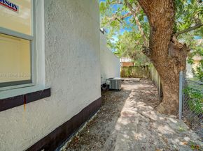 829 NW 56th St, Miami FL 33127