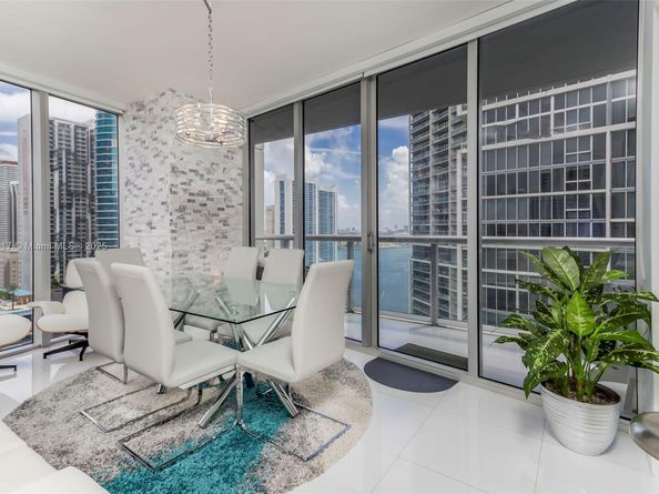 485 Brickell Ave 2502, Miami FL 33131