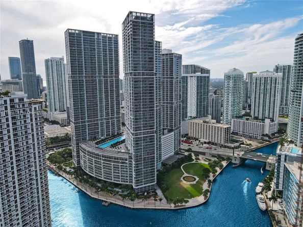485 Brickell Ave 2502, Miami FL 33131