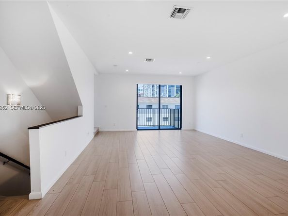 113 NE 6 4623, Fort Lauderdale FL 33304