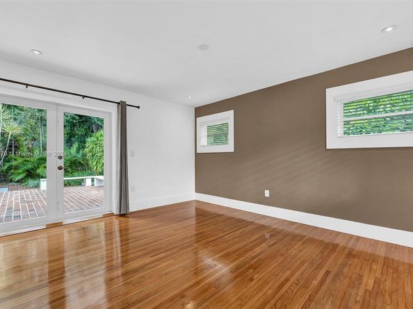 1431 Ancona Ave, Coral Gables FL 33146