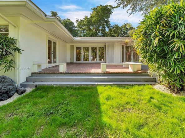 1431 Ancona Ave, Coral Gables FL 33146