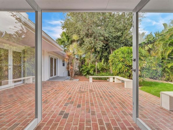 1431 Ancona Ave, Coral Gables FL 33146