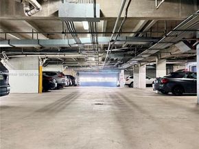 7728 Collins Ave 16, Miami Beach FL 33141