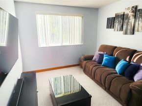 1308 SW 181st Ave, Pembroke Pines FL 33029