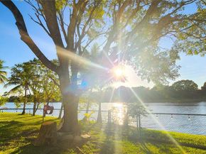 1308 SW 181st Ave, Pembroke Pines FL 33029