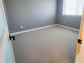 1308 SW 181st Ave, Pembroke Pines FL 33029