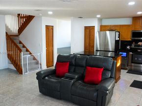 1308 SW 181st Ave, Pembroke Pines FL 33029