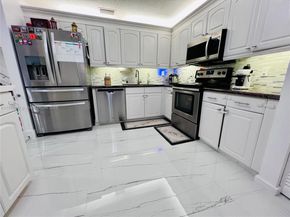 4734 Grapevine Way 4734, Davie FL 33331