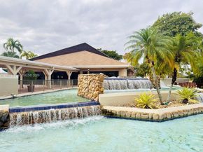 5239 SW 153rd Ave, Miami FL 33185