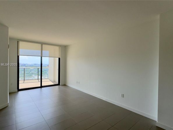 1600 NE 1st Ave 1611, Miami FL 33132