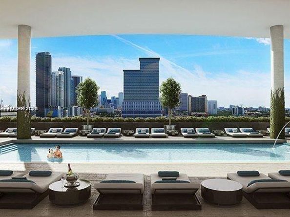 1600 NE 1st Ave 1611, Miami FL 33132