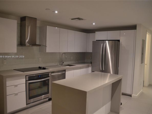 1600 NE 1st Ave 1611, Miami FL 33132