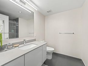 1600 NE 1st Ave 1611, Miami FL 33132