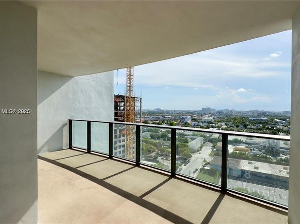 1600 NE 1st Ave 1611, Miami FL 33132