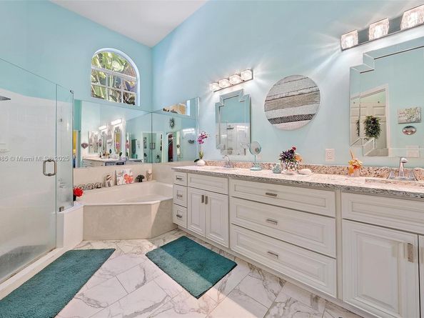 12960 Oak Knoll Drive, Palm Beach Gardens FL 33418