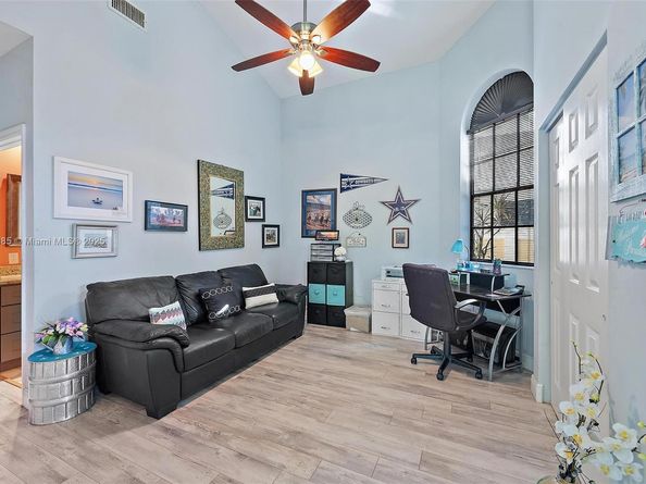 12960 Oak Knoll Drive, Palm Beach Gardens FL 33418