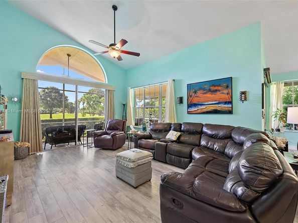 12960 Oak Knoll Drive, Palm Beach Gardens FL 33418