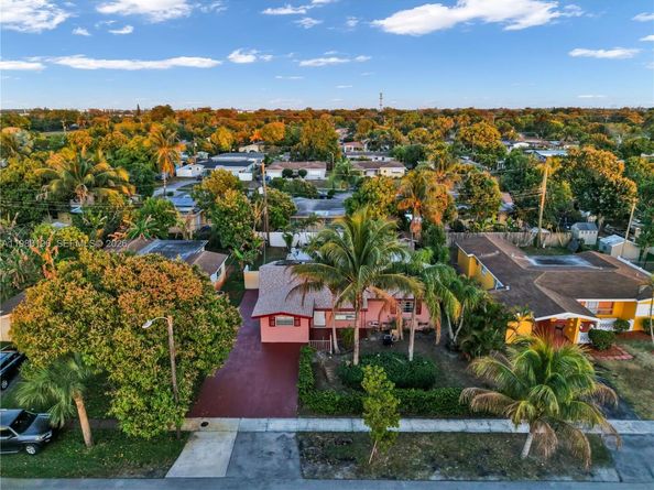 3570 NW 34th Way, Lauderdale Lakes FL 33309